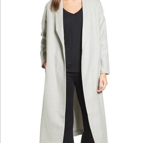 AYR The Robe -Wool Shawl Robe  M-L - Picture 3 of 13